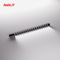 OEM/ODM Bandeaux LED encastrés modernes en aluminium, écologiques, anti-éblouissement, avec capteur de mouvement à main, abat-jour en plastique, finition polie pour armoire