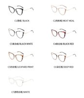 2025 Sexy mode léopard oeil de chat lunettes de lecture cadre ultra-léger lentille claire lunettes cadre ordinateur lunettes pour femmes