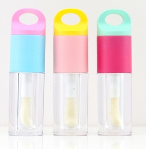 Tubes de Brillant à Lèvres Mignon de 1.5ml Moulé par <span class=keywords><strong>Injection</strong></span> Grande Tête de Brosse Emballage Cosmétique Vide Multicolore Vente en Gros Glaçure à Lèvres en Plastique - Product Image 1