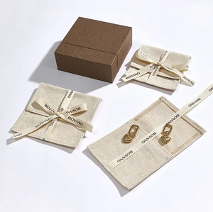 Bolsa <span class=keywords><strong>de</strong></span> joyería <span class=keywords><strong>de</strong></span> algodón orgánico Beige <span class=keywords><strong>de</strong></span> diseño <span class=keywords><strong>de</strong></span> muestra <span class=keywords><strong>gratis</strong></span> <span class=keywords><strong>de</strong></span> alta calidad con logotipo personalizado nuevo diseño - Product Image 3