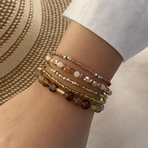 Ensemble de bracelets classiques en alliage tressé pour femmes - Occasion anniversaire - Product Image 2