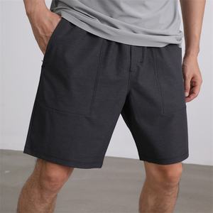 กางเกงขาสั้นลำลองสำหรับผู้ชาย JLM พร้อมเอวยางยืดห้าจุดและลายโบว์ไลน์แบบเรียบ กางเกงขาสั้นเอวกลาง - Product Image 1