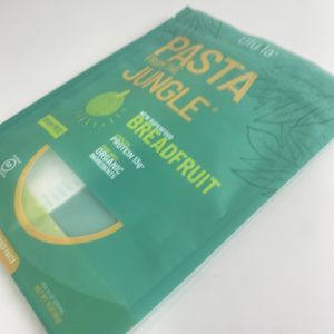 Pochette à fermeture éclair transparente givrée imprimée sur mesure, refermable, de qualité alimentaire, pour l'emballage de collations, de chocolat et de noix - Product Image 2