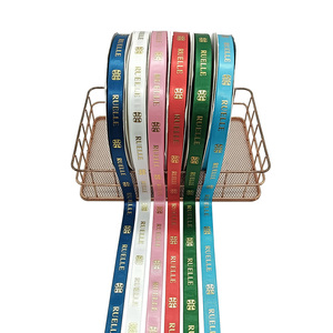 Nastro in Raso Colorato Solido da 7/8 Pollici con Logo 3D Personalizzato in Rilievo per Confezioni Regalo e Creazione di Fiori Eterni - Product Image 2