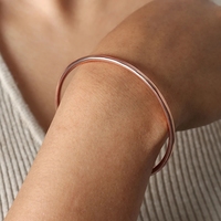 Bracelet Tendance en Acier Inoxydable pour Femmes, Rond, Minimaliste, Élégant, Couleur Or, Accessoires Féminins, Bijou Populaire