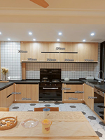 Cuisine moderne modulaire écologique en bois massif et acier inoxydable avec évier et îlot central