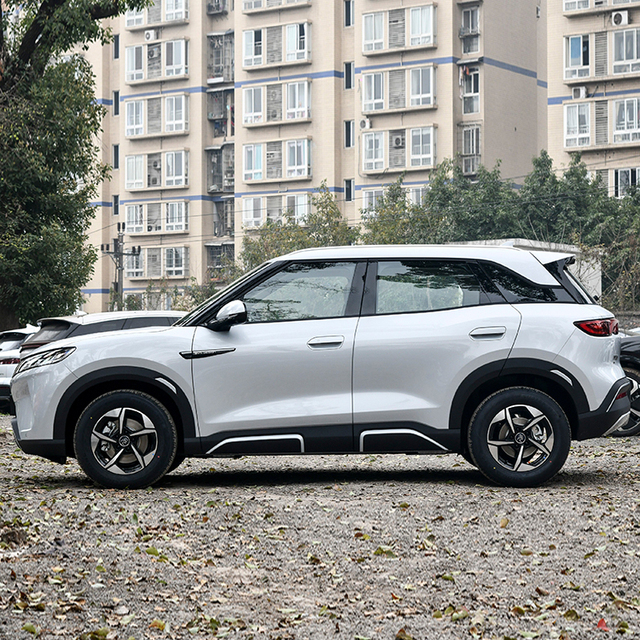 New Energy Vehicle 5 Seater Ev Pure Electric Suv New Car for Byd Yuan up 401 Km Range Sale