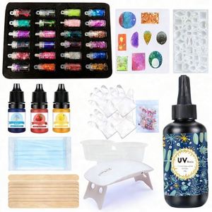 ชุดทำเรซิ่น UV งานฝีมือ DIY สำหรับตกแต่งคริสต์มาส อุปกรณ์ทำเครื่องประดับ อีพ็อกซี่ใสแข็ง แห้งเร็ว พร้อมแม่พิมพ์ซิลิโคนสำหรับทำจี้ - Product Image 2