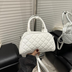 2025 nouveauté en cuir PU dames sac à bandoulière petit Design Simple femmes sac à main - Product Image 3