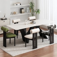 Chaise de salle à manger en bois massif de style français moderne haut de gamme avec revêtement en cuir, design écologique et durable
