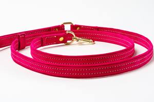 Correa para Perro de Gamuza Genuina Hecha a Mano en Italia, Color Rosa - Product Image 3