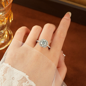 Anelli di Fidanzamento di Lusso con Moissanite da 8mm 2.0ct Colore <span class=keywords><strong>D</strong></span> VVS1, Montatura a Griffe Scintillanti, per Donne, con Certificato - Product Image 6