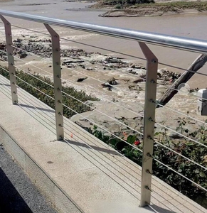 304 thép không gỉ hiện đại khách sạn Sông Cáp rào cản Marine-grade Wire <span class=keywords><strong>Rope</strong></span> hộ Lan tôn sóng với Dễ dàng cài đặt cho đường cao tốc an toàn - Product Image 2