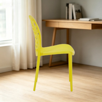 Chaises de salle à manger en plastique empilables multicolores en PP durables pour restaurants, cafés, bars et hôtels (vente en gros)