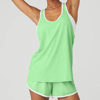 L'usine fournit des shorts de sport et de yoga respirants et confortables pour femmes