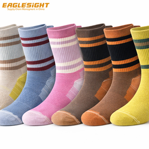 Chaussettes de randonnée pour <span class=keywords><strong>homme</strong></span> en <span class=keywords><strong>laine</strong></span> mérinos, 75% mérinos, 18,5 microns, respirantes, pour trekking en plein air, thermiques - Product Image 1