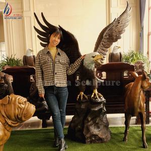 Estatua de águila voladora de bronce, Pájaro de Metal de gran tamaño, escultura con extensión de alas - Product Image 2
