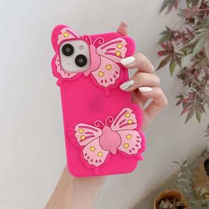 Custodia per telefono cellulare in Silicone con Design a farfalla di terza dimensione all'ingrosso della fabbrica diretta per <span class=keywords><strong>Iphone</strong></span> 6 7 8 X Xr Xs <span class=keywords><strong>Max</strong></span> <span class=keywords><strong>11</strong></span> 12 13 14 15 - Product Image 2