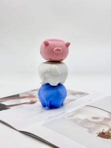 2026 New Arrivals Factory Wholesale <b>Mini</b> Portable Bluetooth Speakers for Outdoor Sports Pig and Elephant Cartoon Birthday Gift - Product Image 2
