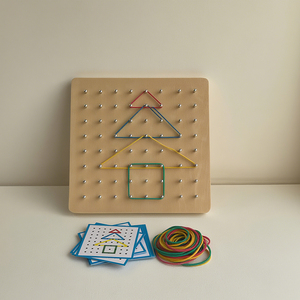 Tablero de Clavijas Creativo Montessori, Juguetes Educativos Gráficos para Niños, Pensamiento Lógico, Clavijas de Madera Educativas para Niños - Product Image 1