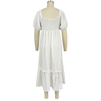 Robe de plage mi-longue fluide à volants et manches courtes pour femme, col carré, à étages, avec boutons, idéale pour l'été