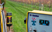 Système de nivellement laser SunNav AG810, récepteur laser LS-808 360 °   Détection avec une résolution de ±3 mm