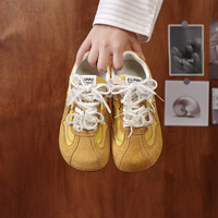 Baskets de ballet rétro pour l'entraînement, nouvelle collection été 2026, semelle souple, tige souple, chaussures décontractées de skate, baskets plates blanches pour femme