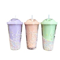 Gobelet en plastique à double paroi de 550 ml personnalisé en gros, avec paille perlée arc-en-ciel, écologique, pour femmes et filles, personnalisable