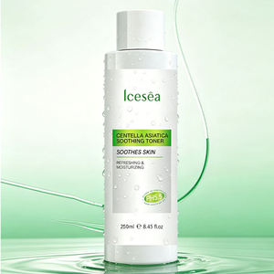 Tonique en spray à la Centella Asiatica pour tous types de peaux - Pour femmes - Product Image 2
