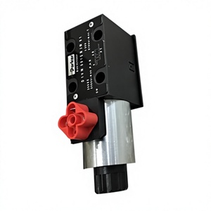 Station hydraulique de type pilote à haute efficacité, contrôle C4V10-593-4B1, prête à être expédiée - Product Image 1