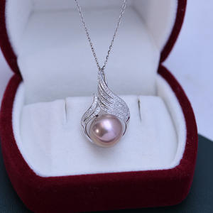 Collar de Plata S925 Estilo Carretera con Colgante de Perla de Agua Dulce Blanca Redonda de 11-12 mm con Luz Intensa y Pequeñas Imperfecciones - Product Image 4