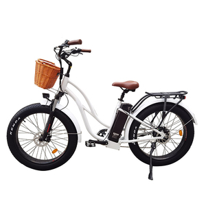 Vélo électrique de ville pour femme 26 pouces avec moteur à moyeu arrière, cadre en alliage d'aluminium, électronique 750W 48V 7 vitesses - Product Image 2