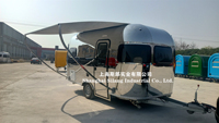 Mini-caravane standard américaine moderne et mobile tout-terrain pour une famille, offrant un confort de couchage optimal