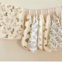 Serviette de bain, bavoir et débarbouillette pour bébé en gaze 100% coton à quatre couches, pour nouveau-né, nourrisson et enfant de maternelle
