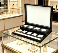Expositor de Perfumes Personalizado de Lujo, Desmontable, Ecológico, con Retroiluminación LED y Luz de Audio, para Tiendas Minoristas