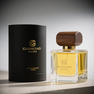 Precio al por mayor Botella de vidrio rectangular Suero para el cuidado de la piel 50ml Botella de spray de vidrio transparente vacía con tapa de madera Bomba de spray - Product Image 1