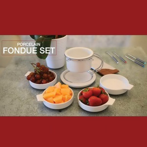 Vente en gros d'ustensiles de cuisine pour la maison, bougie personnalisée, <span class=keywords><strong>fromage</strong></span>, pot de fusion en céramique blanche, service à fondue au chocolat en porcelaine avec fourchettes - Product Image 2