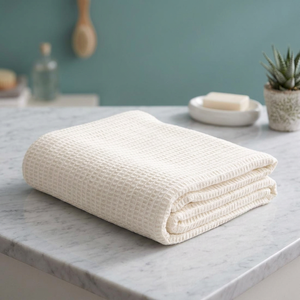 Serviette de bain rectangulaire en coton bio tissé uni, écologique, douce pour la peau, pour usage domestique adulte - Product Image 1