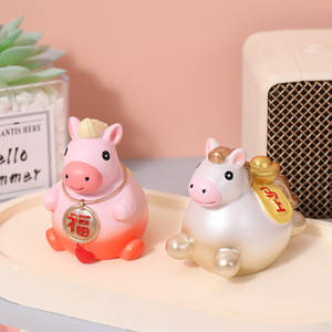 ชุดรูปปั้นม้าเรซิ่นนำโชค หลายชิ้น ของตกแต่งโต๊ะปีใหม่จีน ของขวัญเสริมฮวงจุ้ยสำหรับสำนักงาน - Product Image 4