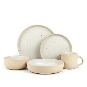 Chất Lượng Tốt Nhất 16 Cái Sang Trọng Vòng Dinner Set Gốm Dinner Set Dubai Đồ Ăn Đặt Với Mug - Product Image 1