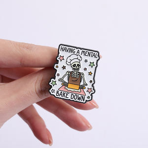 Pin de esmalte con diseño de esqueleto horneando, cita divertida y humorística, broche, insignia de solapa, joyería al por mayor - Product Image 4