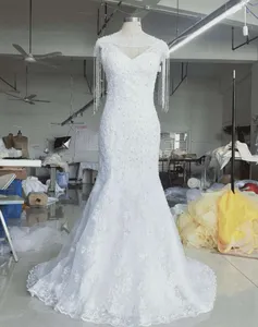Женское свадебное платье с юбкой-годе, кружевное платье большого размера с глубоким V-образным вырезом, кисточками и блестками в африканском стиле, 2021