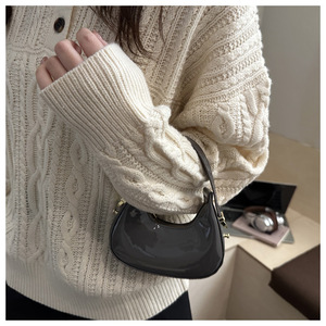 <span class=keywords><strong>Sac</strong></span> à main de luxe français de niche, mini <span class=keywords><strong>sac</strong></span> pour femme en polyester, style étranger exquis, fermeture éclair demi-lune, tendance - Product Image 5