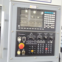 Centre d'usinage vertical VMC1160, machine de fraisage CNC 3 axes, commande GSK, broche BT40, haute précision pour le traitement des métaux