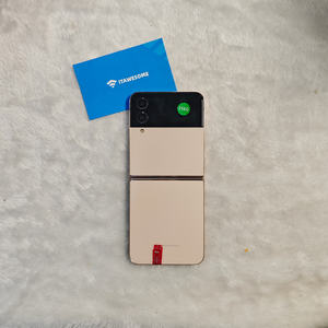 Venta al por mayor usado para <span class=keywords><strong>Galaxy</strong></span> <span class=keywords><strong>Z</strong></span> Flip <span class=keywords><strong>4</strong></span> Teléfono plegable 128GB <span class=keywords><strong>256GB</strong></span> 5G Precio global Segunda mano Reacondicionado Estado Venta de teléfono móvil - Product Image 4