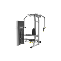 Machine de musculation professionnelle pour l'entraînement des pectoraux, du dos et des épaules, avec système de poids réglable à broches.