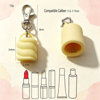 Porte-clés personnalisé 2026 en acrylique, PVC et silicone, motif cœur de dessin animé, coloré et mignon, avec capuchon de rouge à lèvres portable