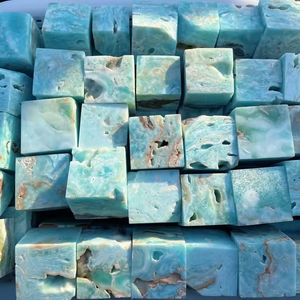 Vente en gros de pierres de cristal de guérison en héminorphite naturelle sculptée en forme de cube, style bohème, pour la décoration intérieure et les cadeaux - Product Image 5