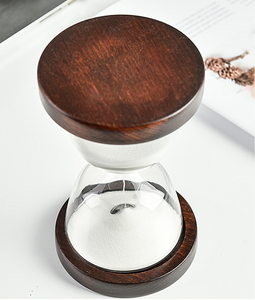 นาฬิกาทรายแก้วเป่าสีตามสั่ง ฐานไม้ทำมือ - Product Image 6