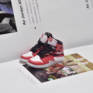 Llaveros al por mayor ecológicos en mini caja, de plástico 3D, impermeables, con diseño de zapatilla deportiva, troquelados, impresos y ligeros - Product Image 5